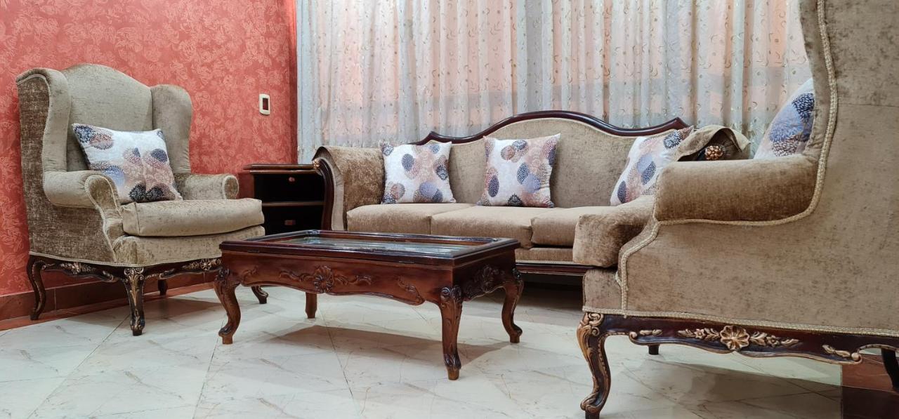 Comfy 3 Bedrooms Apartment In Cairo 96 Exterior foto